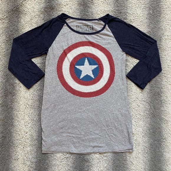 Marvels Captain America Long Sleeve Tee Mens Small